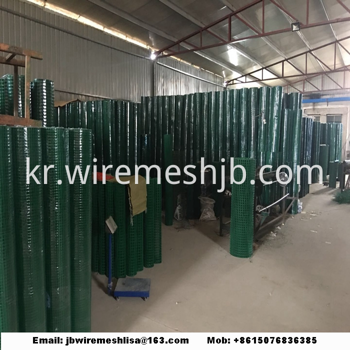 PVC Coated Welded Wire Mesh Roll